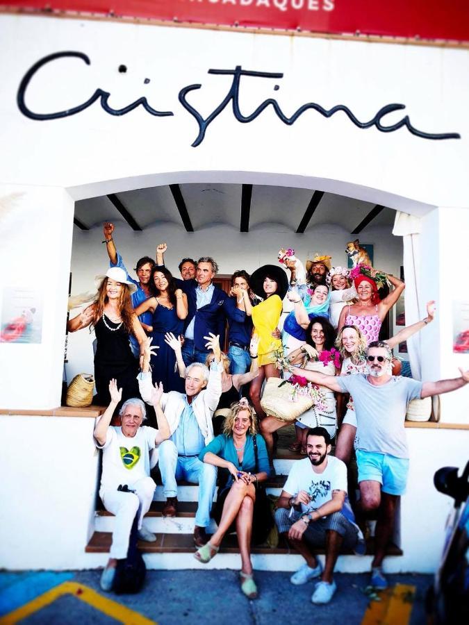 Hostal Cristina カダケス エクステリア 写真